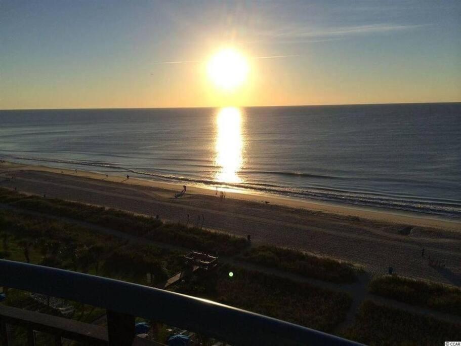Appartamento Oceanfront Bliss, Amazing Views! 1235B Myrtle Beach Esterno foto